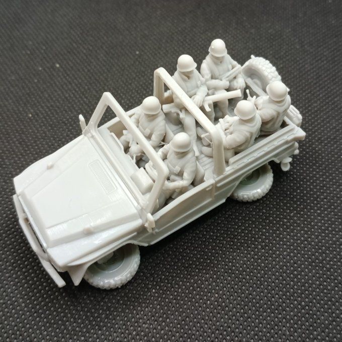 Peugeot P4 sans capote 